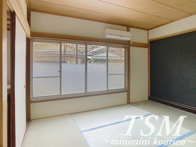 日新町一戸建貸家の和室