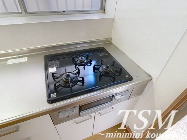日新町一戸建貸家のキッチン