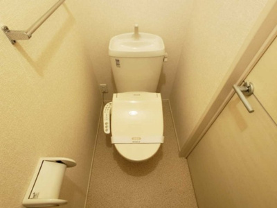 【トイレ】 | ハーベスト・ガーデン Ｂ | 温水洗浄暖房便座のトイレ