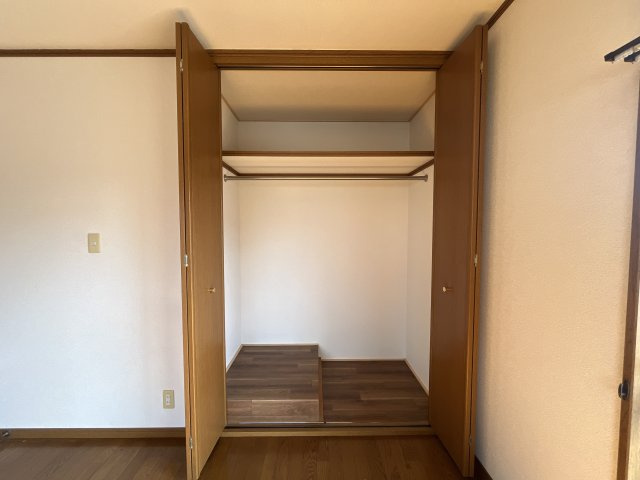 アベニュー安室の収納