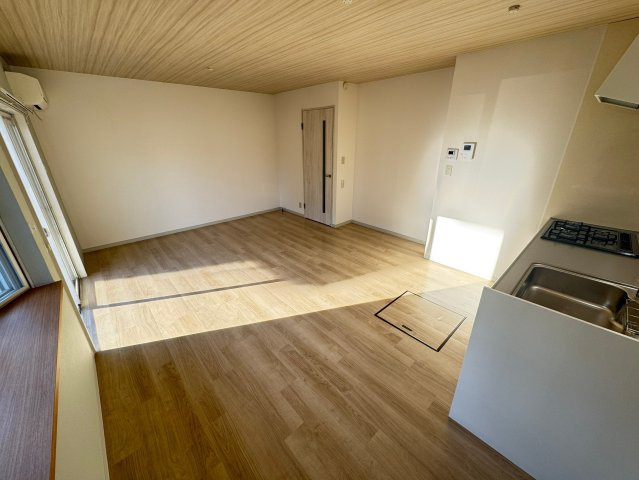 【居間・リビング】