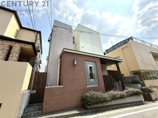 ビオレータ宝塚の外観