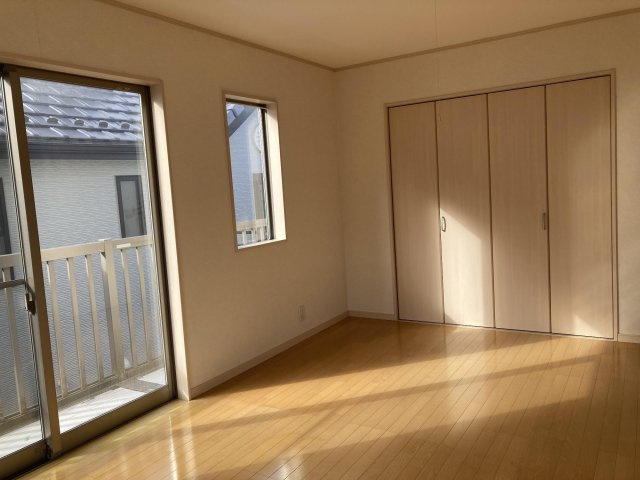 　☆西尾町中古戸建　(３ＬＤＫ　ロフト付き）☆の洋室