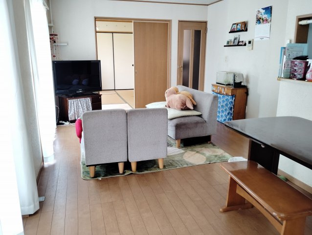 【中古戸建】加須市上樋遣川の居間・リビング|■リビング