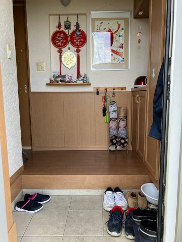 【中古戸建】加須市上樋遣川の玄関|■玄関