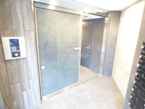 【エントランス】スパシエ横浜アルト 