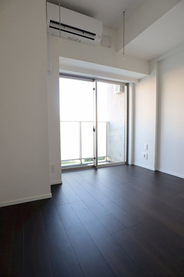 【寝室】スパシエ横浜アルト 