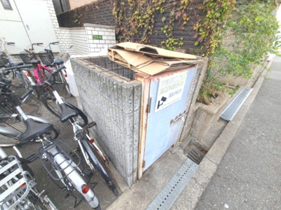 【その他共用部分】 | ジオナ柴島Ⅱ | 敷地内にゴミ置き場があります