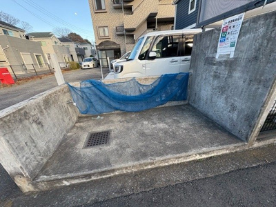 【設備】 | ビッグヴァン京王橋本 | 共有部分は、住民なら誰もが使える設備のこと。例えば駐車場やエレベーター、インターネット設備、セキュリティ設備などがあります。他にも、マンションの廊下・外部階段やエントランス・ゴミ置き場などがあります。