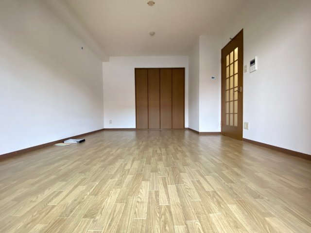 サンコークレアールの居間・リビング|同物件別部屋イメージ写真