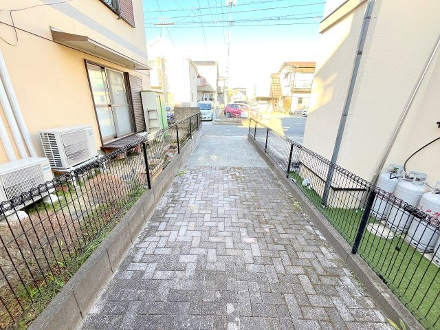 昭島市緑町２丁目の中古一戸建の駐車場|２台以上停められます！