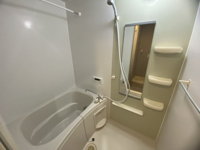 【浴室】 | ヴィオラ・トゥール