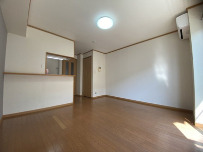 【居間・リビング】 | ヴィオラ・トゥール