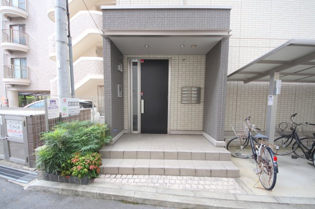 グラン ウーヴェルトのエントランス