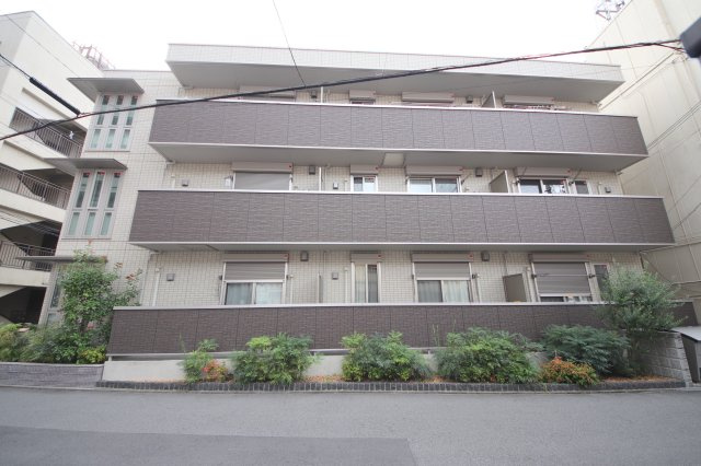 グラン ウーヴェルトの外観