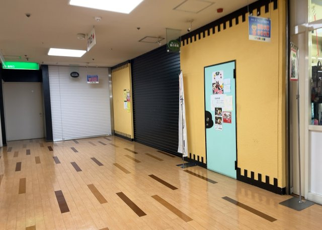 【外観】 | 高尾名店街 | 土地の面積＝住宅面積ではありません。建ぺい率の問題などで、土地のある場所によって住宅を建てられる面積は限られています。高さもしかり、「土地」という言葉の中には、建築条件も含まれると考えておきましょう。