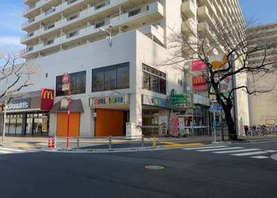 【周辺】 | 高尾名店街 | 物件の詳細については、現地を見てわかること以外に、役所や法務局などで調べないとわからないことがあります。そのため、現地に行く場合は、もしこの物件を買ったらどのような生活ができるかをイメージしましょう。