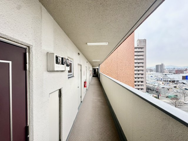 ライオンズマンション大和のその他共用部分|住戸階廊下