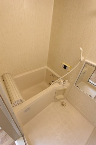ファインファースト久地の浴室