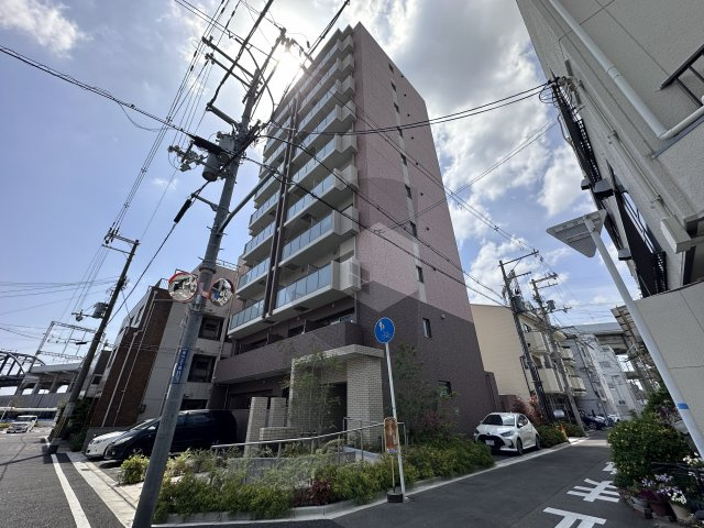 スタシオン俊徳道の外観