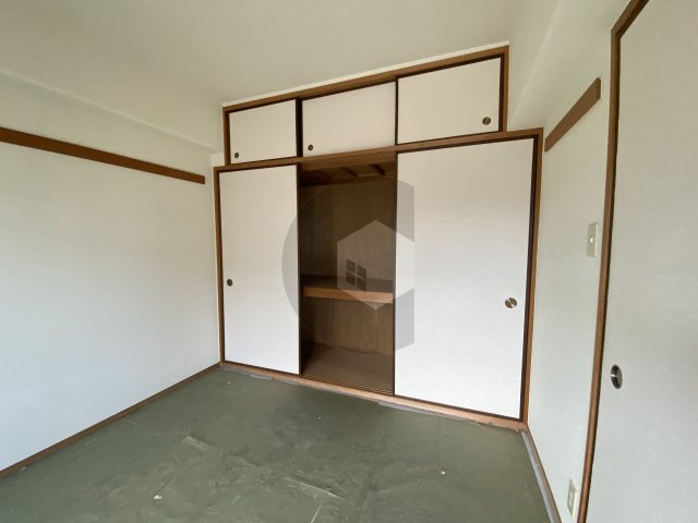 オルゴグラート長田の収納