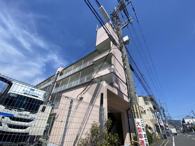 メゾン瓜生堂の外観