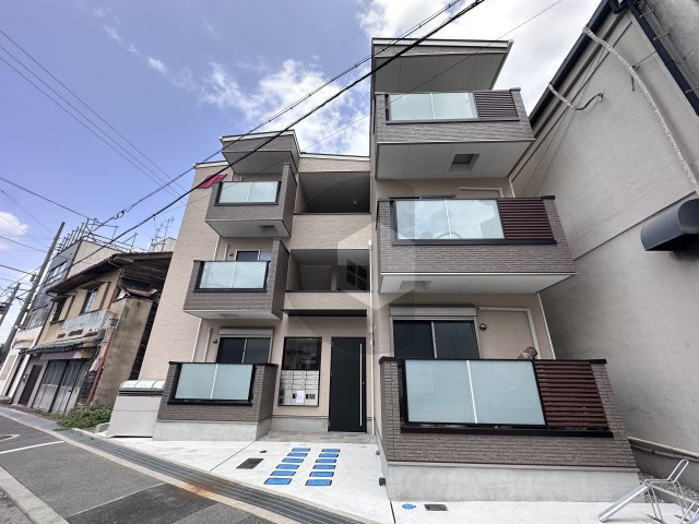 F asecia bonheurの外観