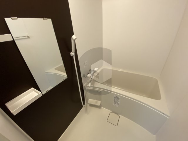 東大阪市友井４丁目のアパートの浴室