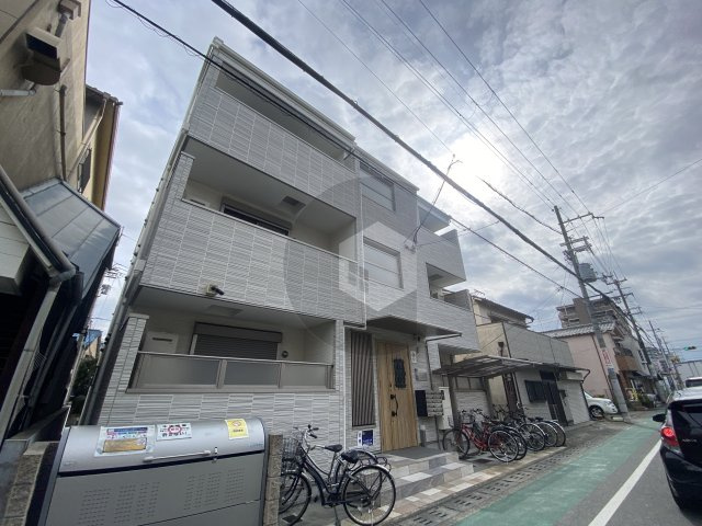 クリエオーレ南上小阪の外観