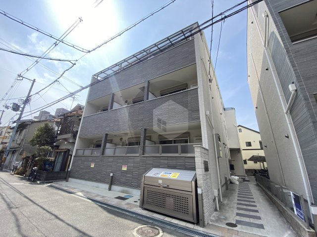 クリエオーレ長瀬の外観