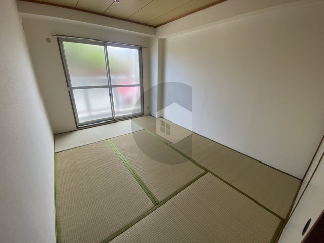 Mプラザ菱江の和室