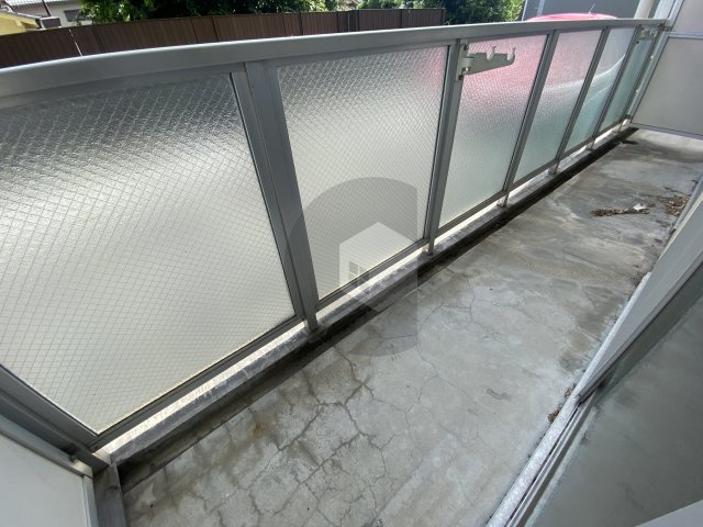 Mプラザ菱江のバルコニー