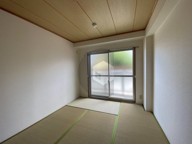 Mプラザ菱江の和室