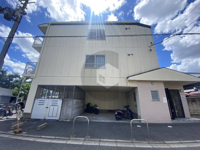 Mプラザ菱江の外観