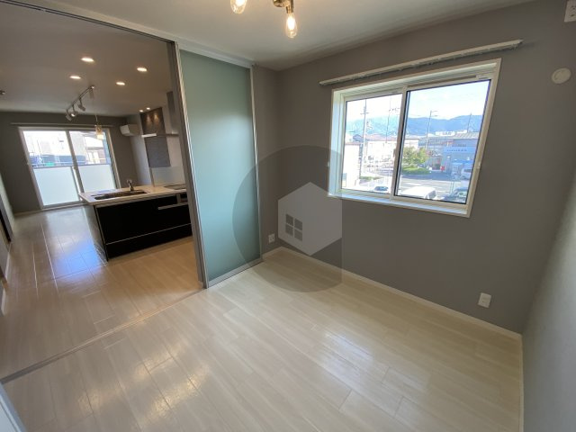 シャーメゾン菱屋東の寝室