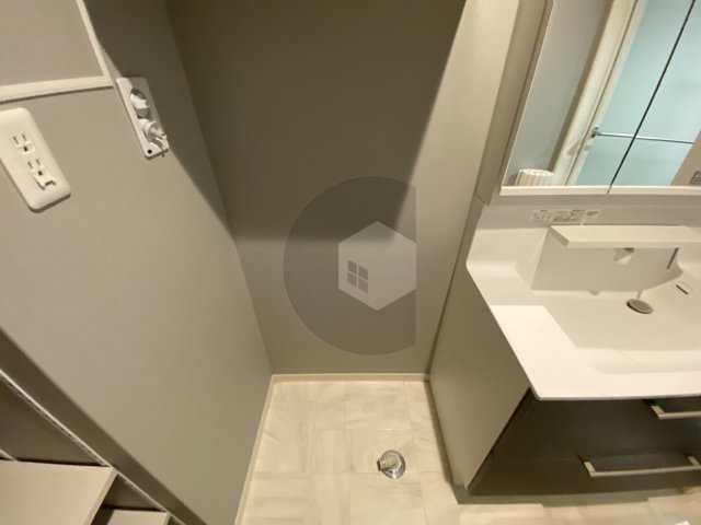 シャーメゾン菱屋東のその他