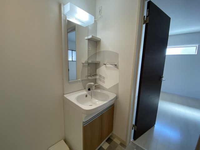 Muses花園本町の独立洗面台