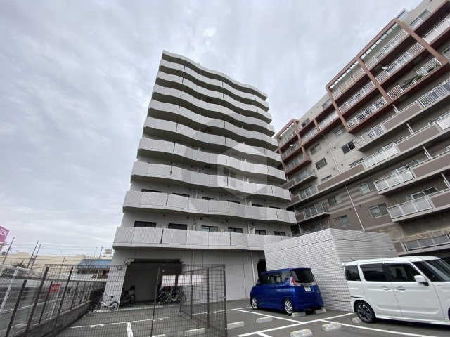 ベルハイム鴻池の外観