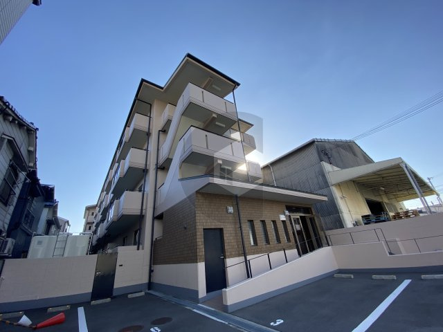 キャロル・ハイムの外観