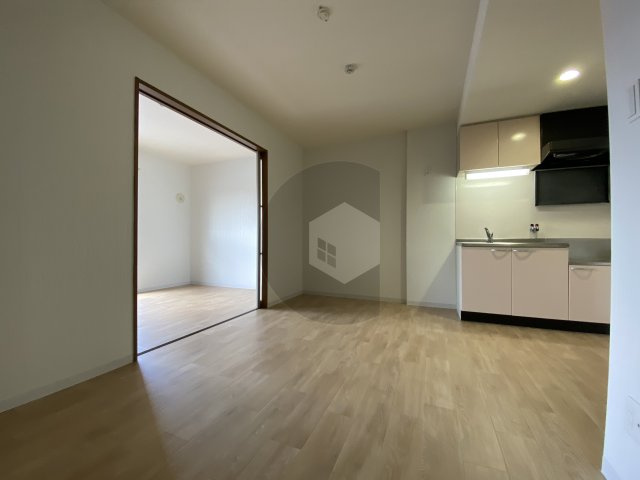 アクティブ・オクダの居間・リビング