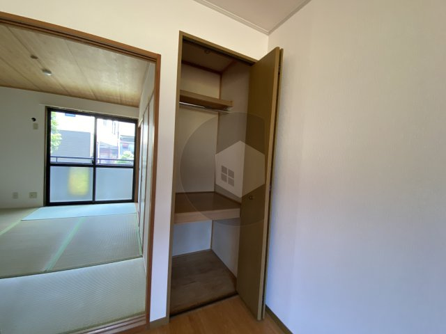 ガーデンハイツ若江東の収納
