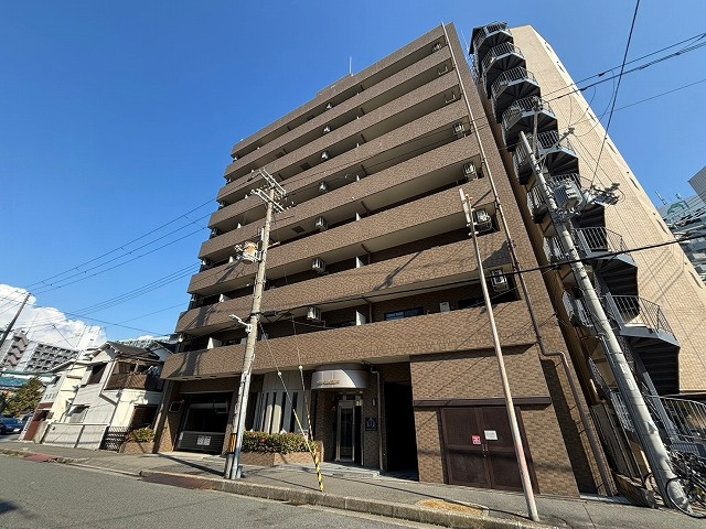 リーガル新大阪6の外観