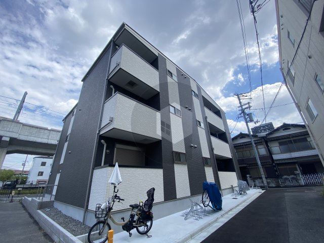 カーサ・プラスワンの外観