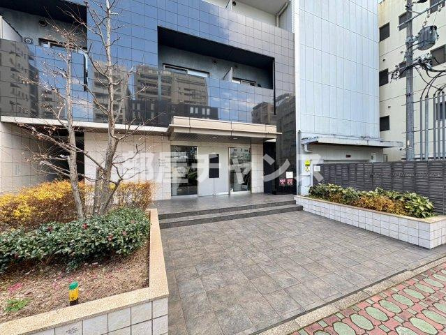 パークアクシス丸の内のエントランス