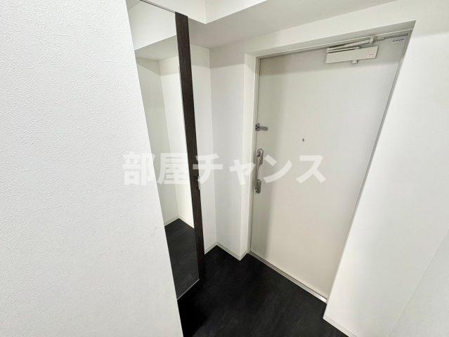 ブリリアコート金山の玄関