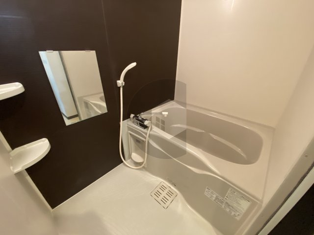 フジパレス吉田の浴室