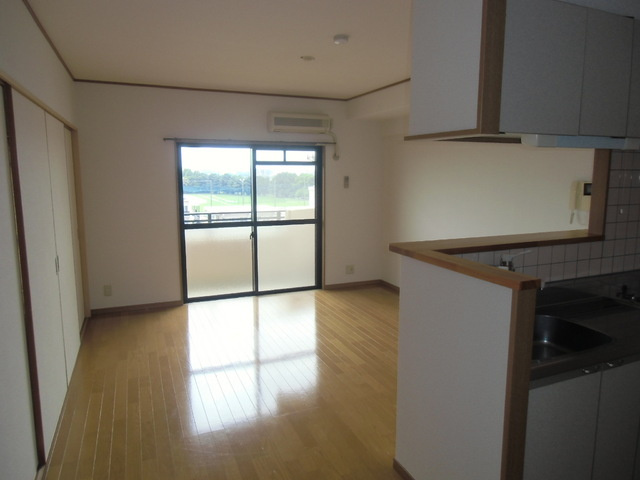 エスペランサフルールのバルコニー|陽当たり良好なバルコニーです♪