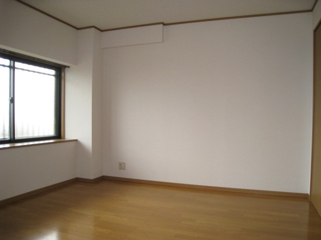 エスペランサフルールの寝室|風通しも良い寝室です☆