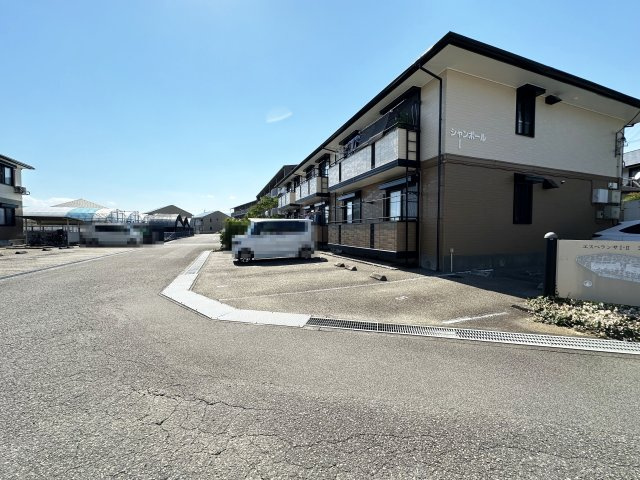 シャンポール Ⅰの外観