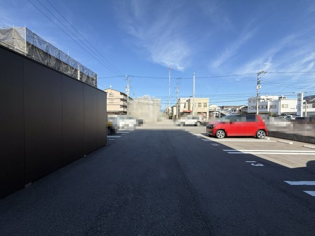 ベレオガーデンズ MiwaⅡの駐車場